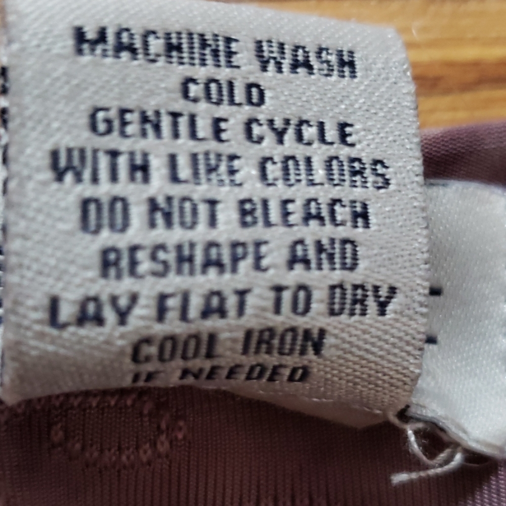 Shirt - Picture 3 of 7